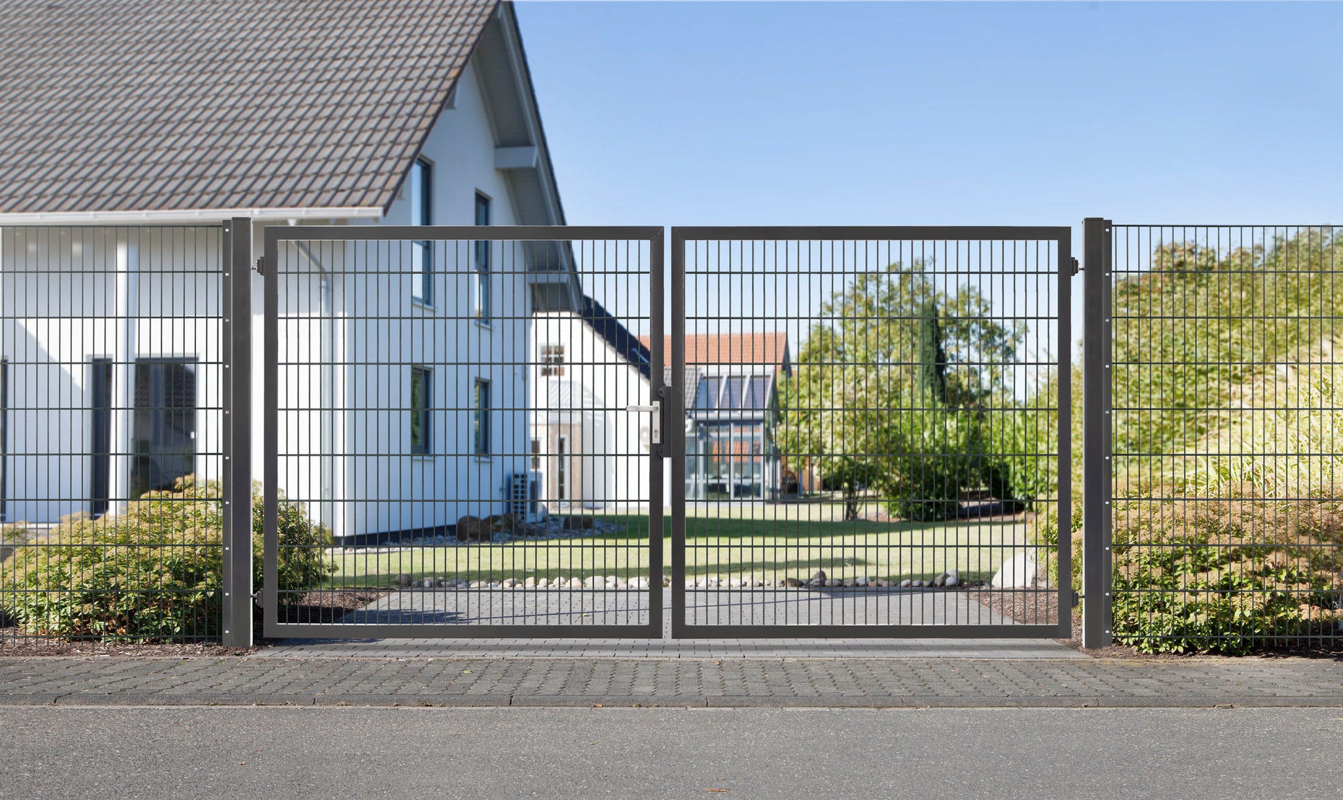 Drehflügeltor VARIO plus S zweiflügelig - Steffes Zaunshop